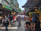 Markt hinter dem Hotel (Royal Biz Taipeh)